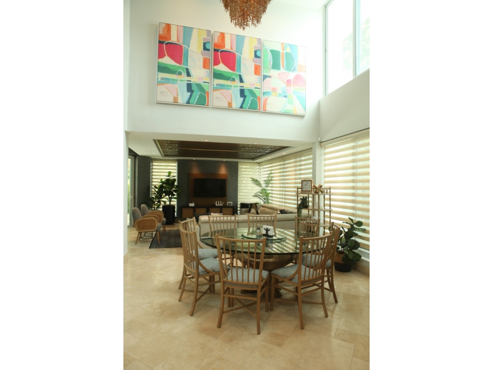 Casa en Venta en Punta Barco Village | Piscina y Amplio Terreno — foto 4