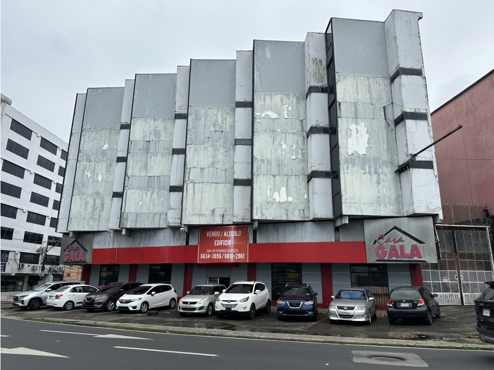 Se Vende Edificio Comercial en Calidonia - 6