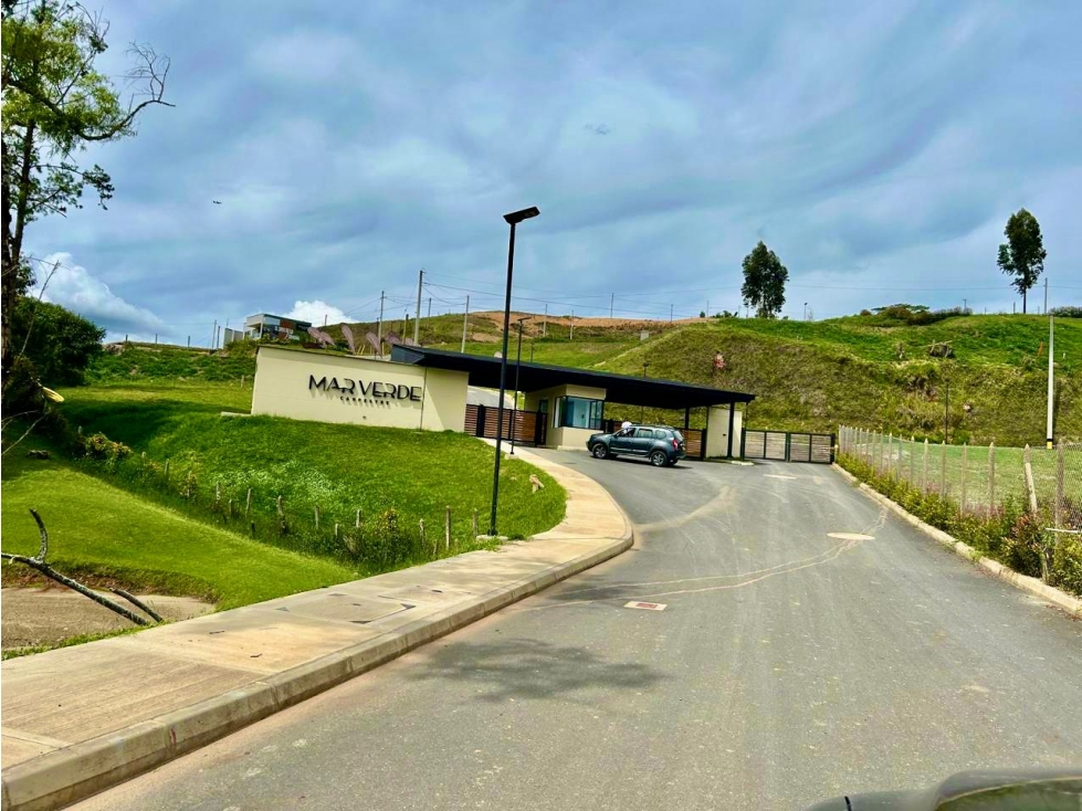 VENTA DE LOTE EN MARVERDE CAMPESTRE - CERCA A LA MACARENA