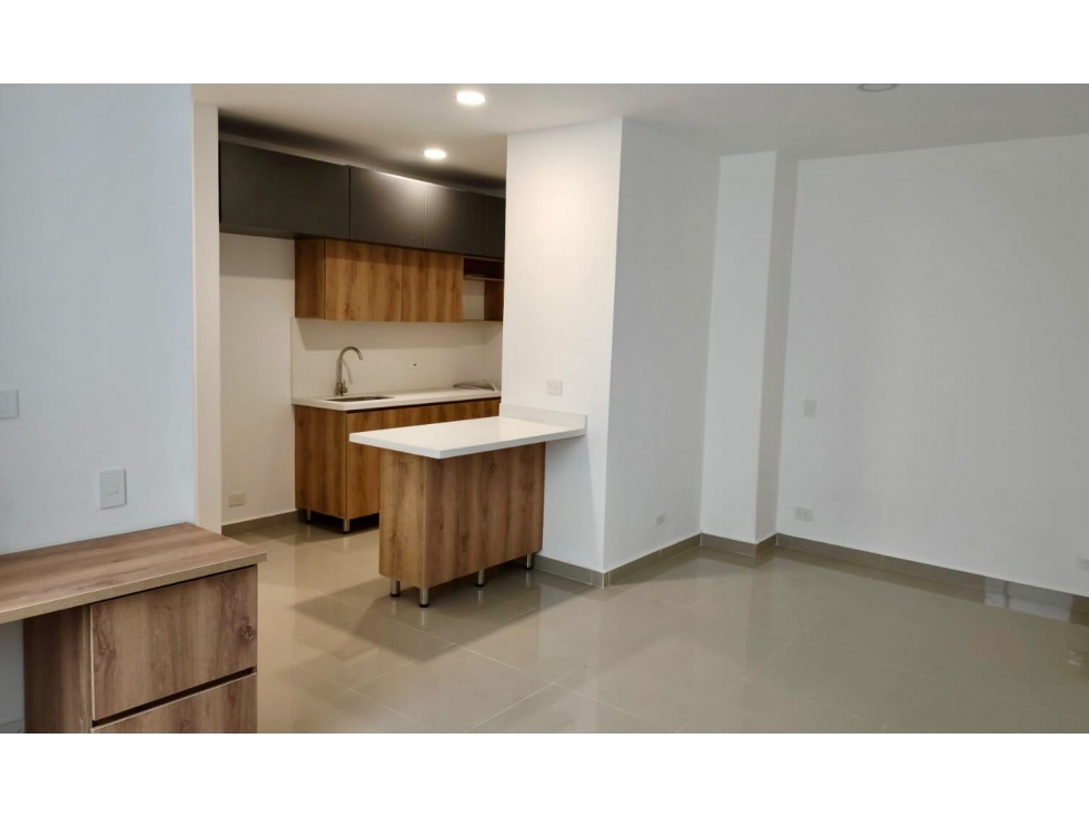 VENTA o ARRIENDO DE APARTAESTUDIO EN LAURELES, IGL.SANTA TERESITA