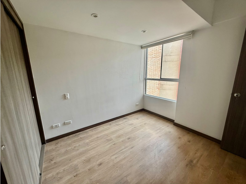 VENTA DE APARTAMENTO CON PRECIO DE OPORTUNIDAD EN SABANETA — foto 4