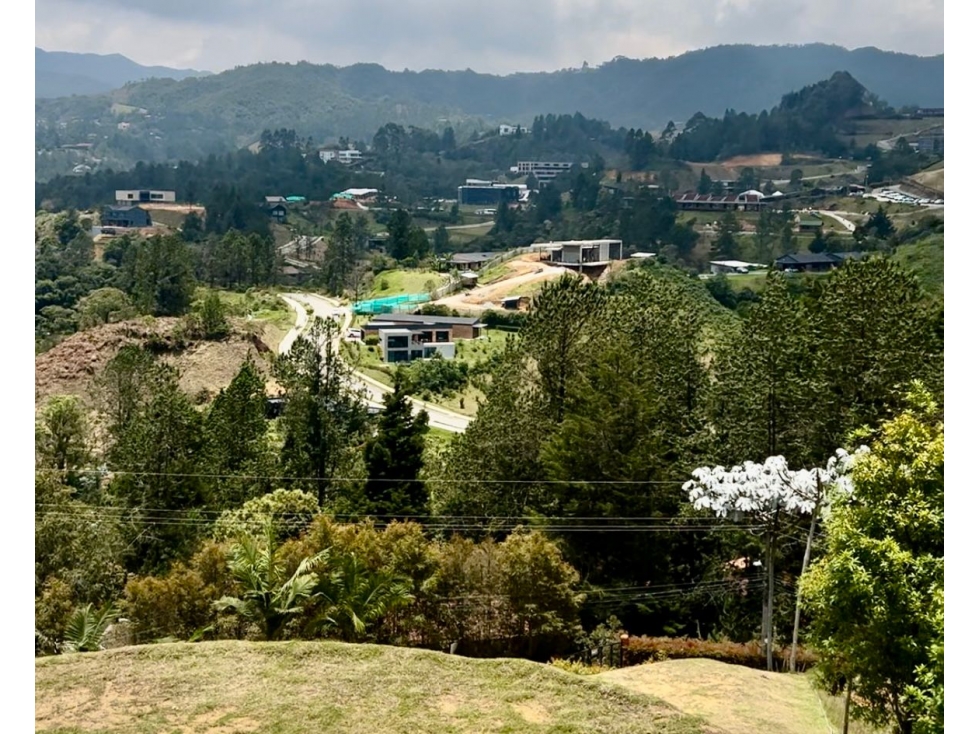 VENTA O PERMUTA DE LOTE, VEREDA CARRIZALES, EL RETIRO, POR EL VERMONT — foto 2
