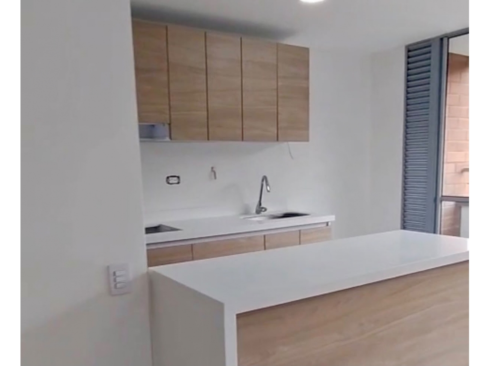 VENTA DE APARTAMENTO EN DISTRITO PLAZA BELLO
