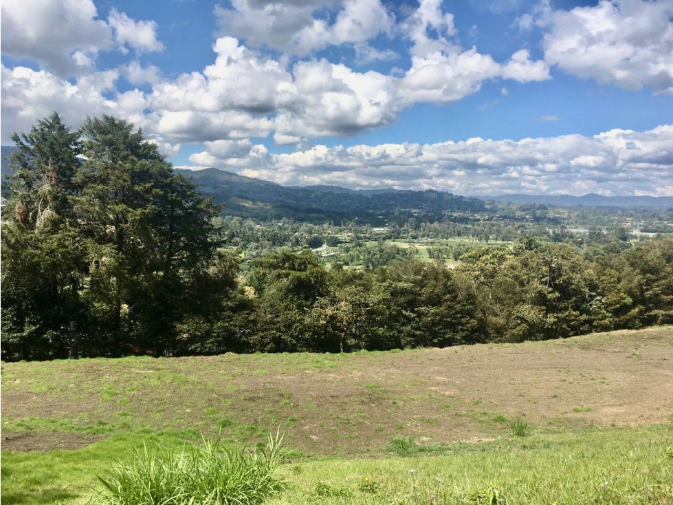 LOTE EN VENTA EN LLANOGRANDE - CON NORMA PARA CONDOMINIO — foto 5