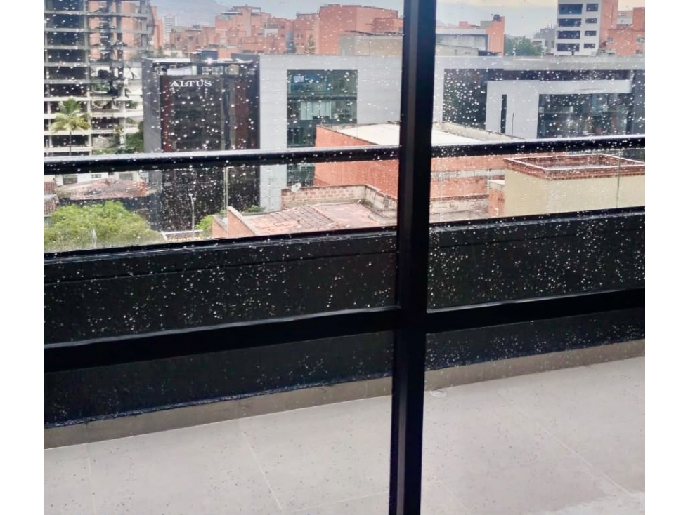APARTAMENTO EN VENTA EN LAURELES, SECTOR NOGAL - AIRBNB — foto 5