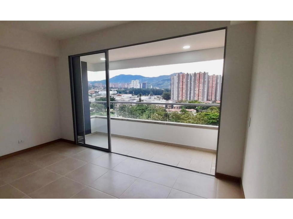 VENTA DE APARTAMENTO EN SABANETA, TRES ESQUINAS - PARA INVERSION — foto 2