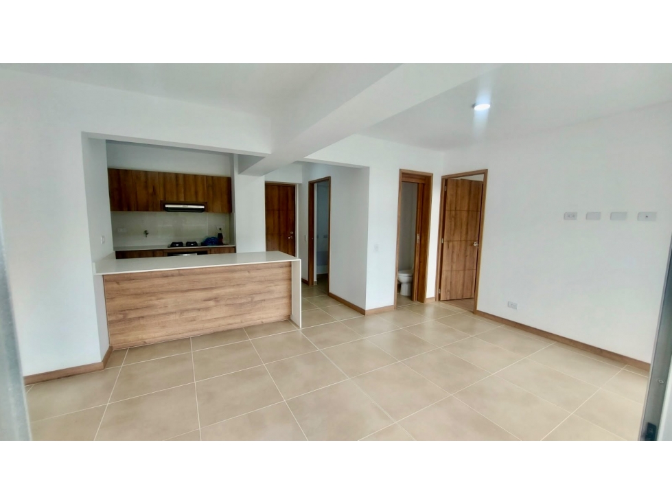 VENTA DE APARTAMENTO EN SABANETA, SECTOR TRES ESQUINAS