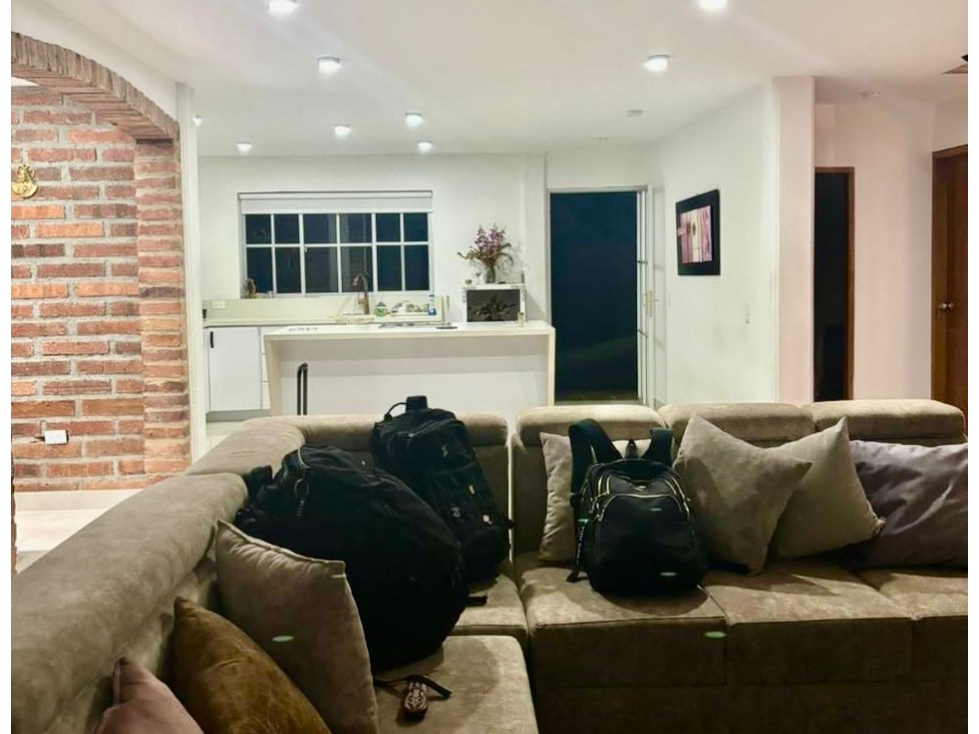 VENTA o PERMUTA DE FINCA INDEPENDIENTE EN GUARNE, VEREDA MONTAÑEZ — foto 2