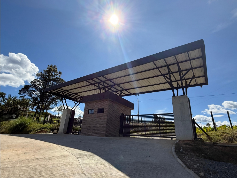 VENTA DE LOTE EN ORGANIC, RIONEGRO, VEREDA MAMPUESTO — foto 2