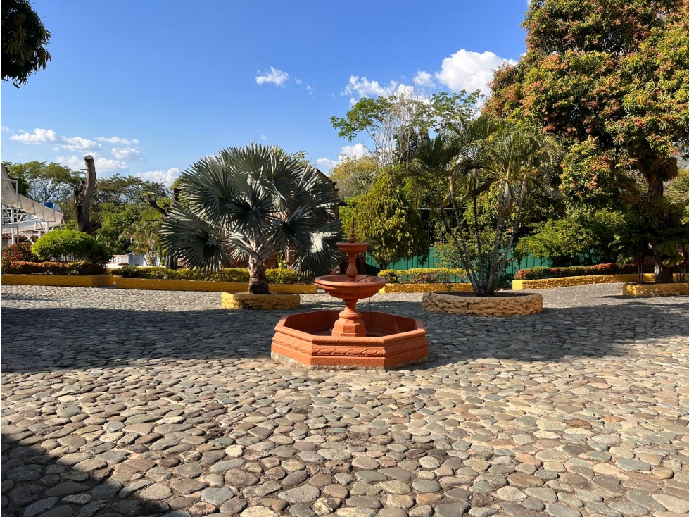 FINCA INDEPENDIENTE PARA LA VENTA EN SOPETRAN, ANTIOQUIA — foto 3