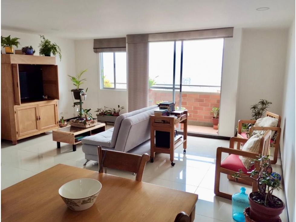 VENTA DE APARTAMENTO EN ENVIGADO, SECTOR LA INMACULADA