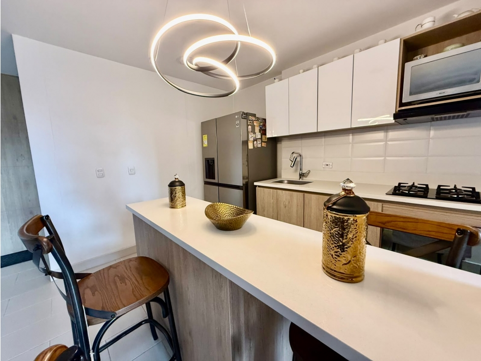 VENTA DE APARTAMENTO EN EL ESTADIO, SECTOR LOS COLORES — foto 3