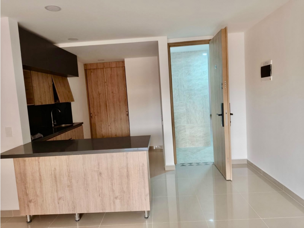 VENTA o ARRIENDO DE APARTAESTUDIO EN LAURELES, IGL. SANTA TERESITA — foto 2