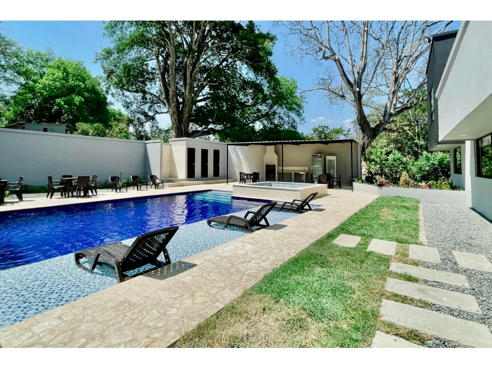 VENTA DE FINCA INDEPENDIENTE EN SANTA FE DE ANTIOQUIA — foto 3