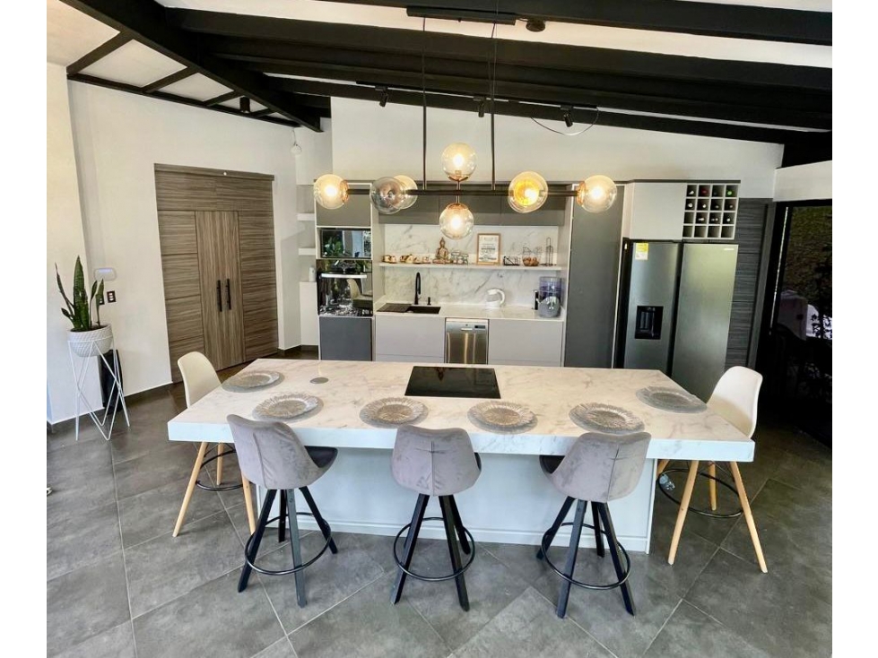 VENTA DE CASA CAMPESTRE EN SABANETA VEREDA LAS LOMITAS — foto 2