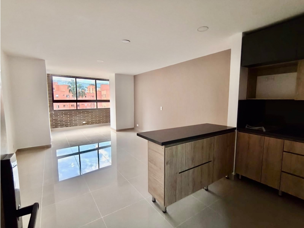 VENTA o ARRIENDO DE APARTAESTUDIO EN LAURELES, IGL. SANTA TERESITA