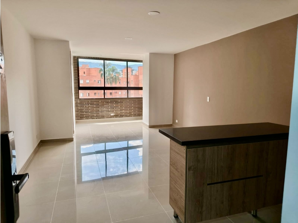 VENTA o ARRIENDO DE APARTAESTUDIO EN LAURELES, IGL. SANTA TERESITA — foto 3