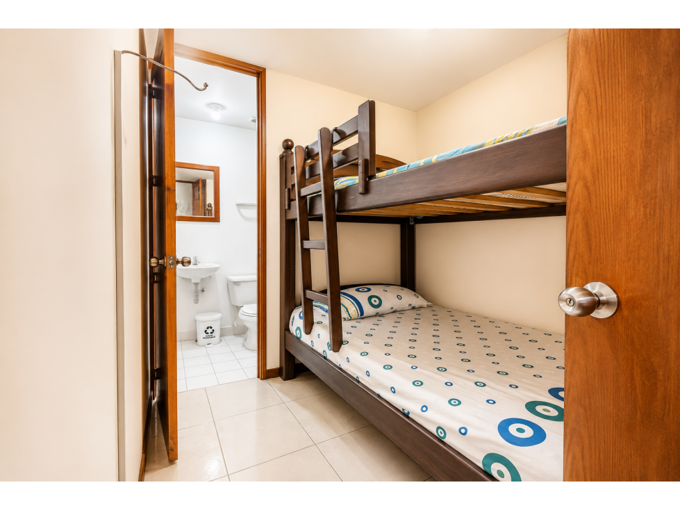 Apartamento en Arriendo, Santa María - El Poblado — foto 5