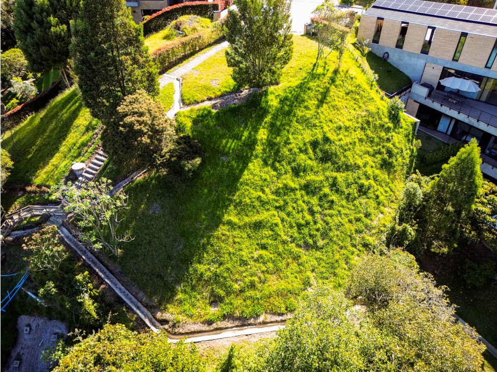 Venta de lote en exclusivo sector Alto de palmas — foto 3