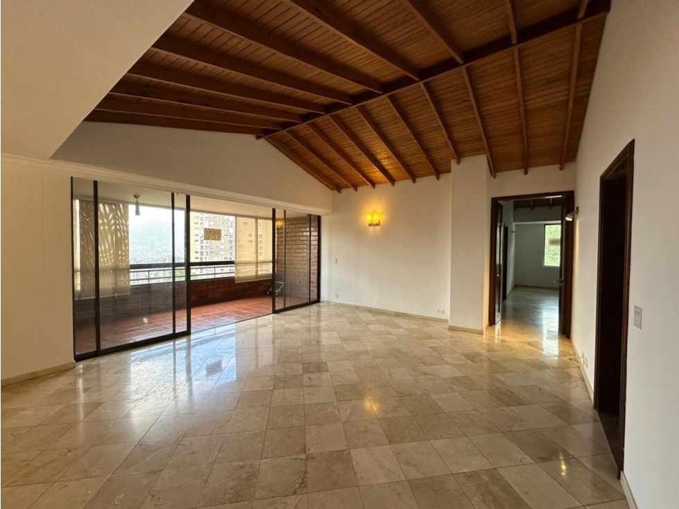 Apartamento en Arriendo - Sector Tesoro, El Poblado — foto 3