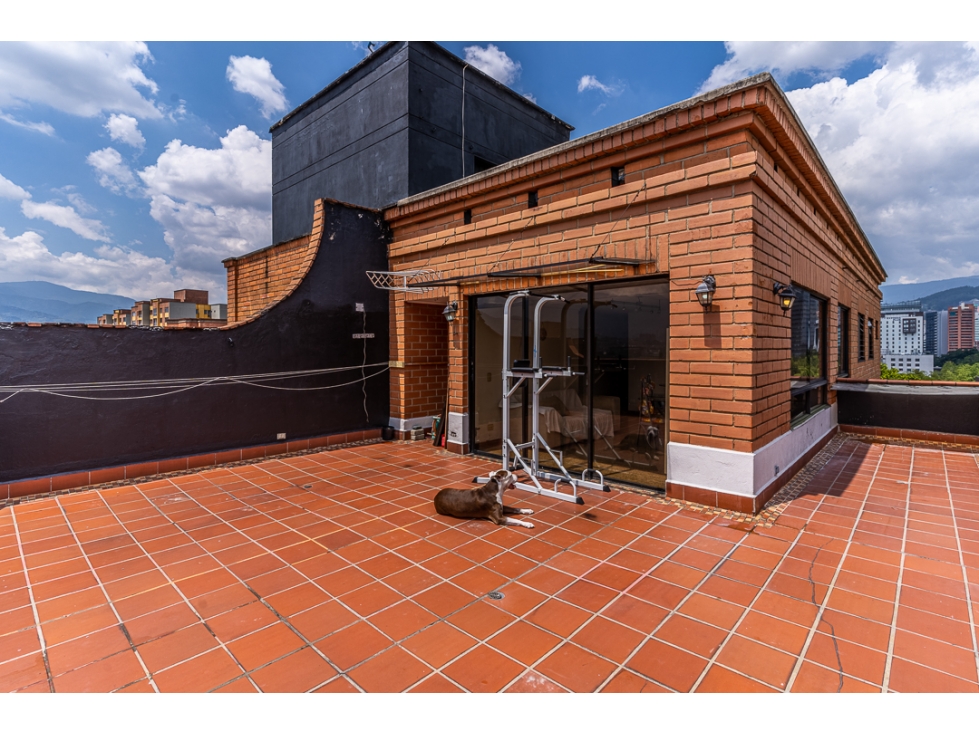 Apartamento para la Venta en el Poblado