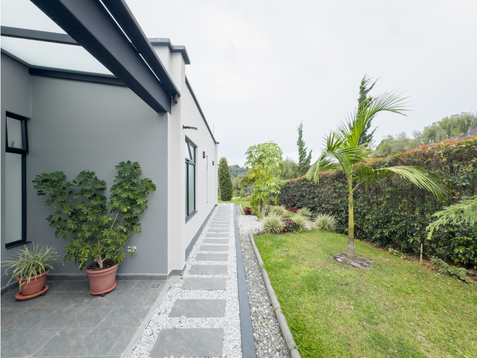Casa en Venta y Arriendo con hermosa vista en el Retiro — foto 6