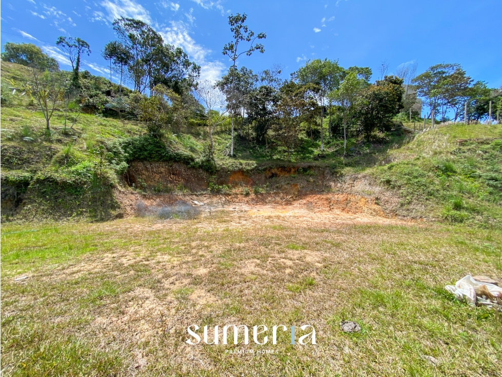 Lote independiente para la venta en Guatape — foto 2