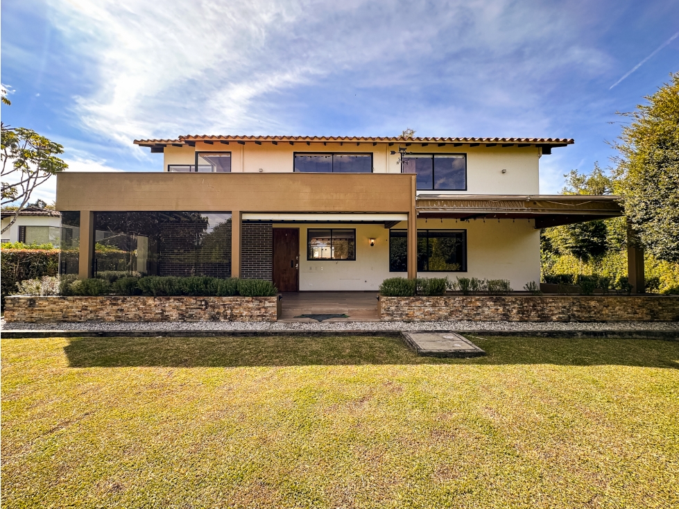 Casa campestre en parcela para la venta llanogrande