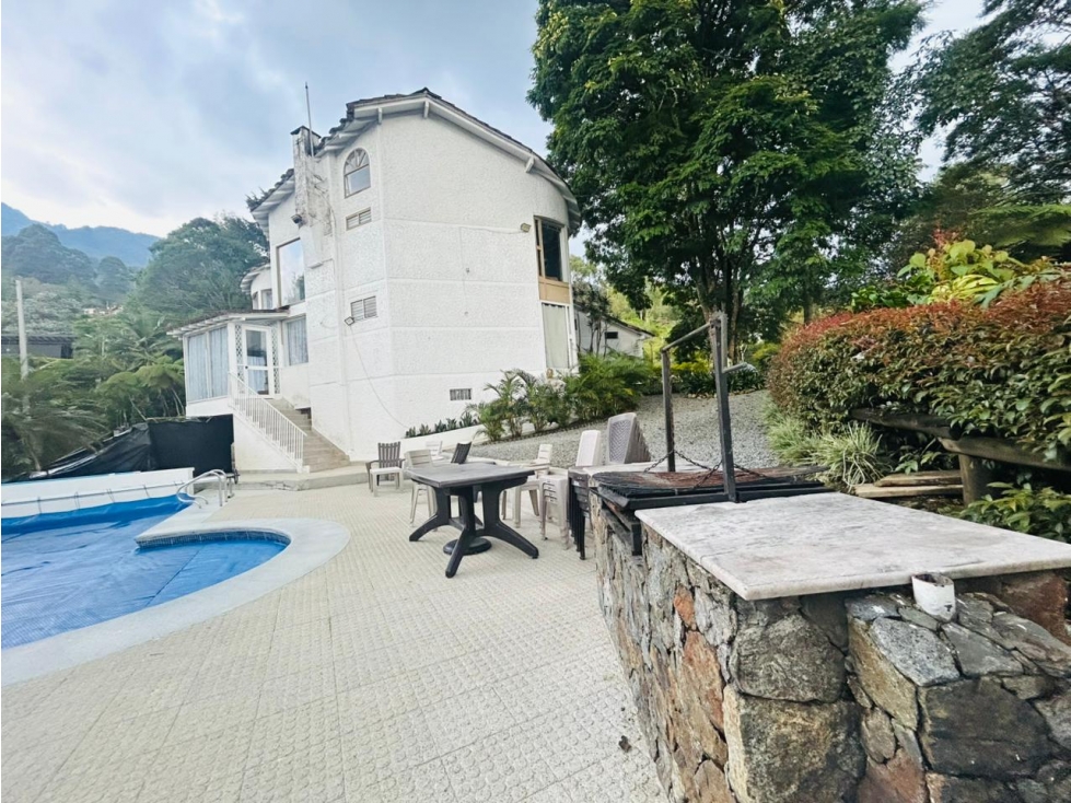 Casa en Arriendo, Loma del chocho - Envigado — foto 2