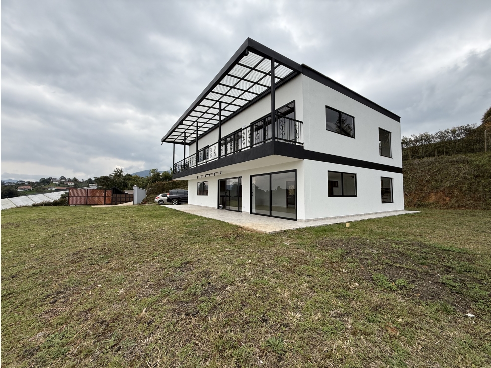 Casa Campestre en Venta, Sector Canadá - Carmen de Viboral — foto 2