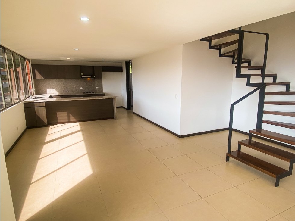 Duplex en Venta en Altos del Poblado — foto 3