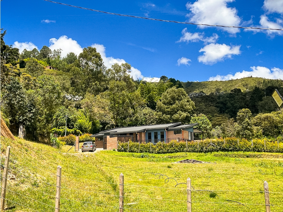 casa campestre para la venta en Guarne vereda la Mosquita — foto 6