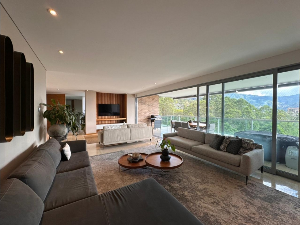 Apartamento de Lujo en Venta Poblado balsos parte Alta — foto 4