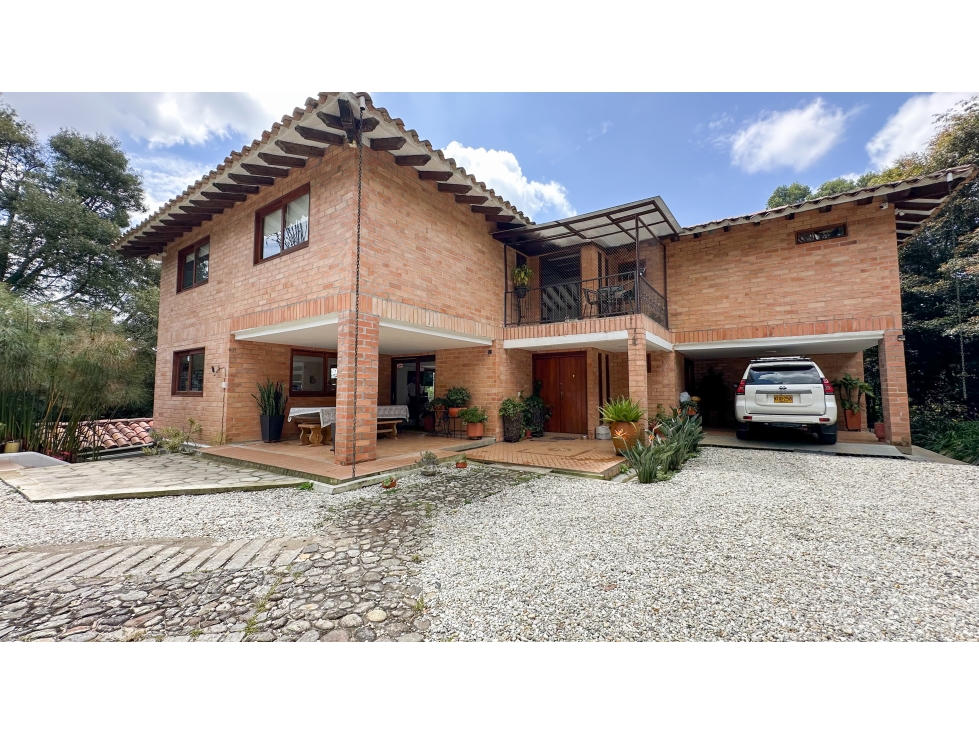 Finca independiente para la venta y arriendo Rionegro