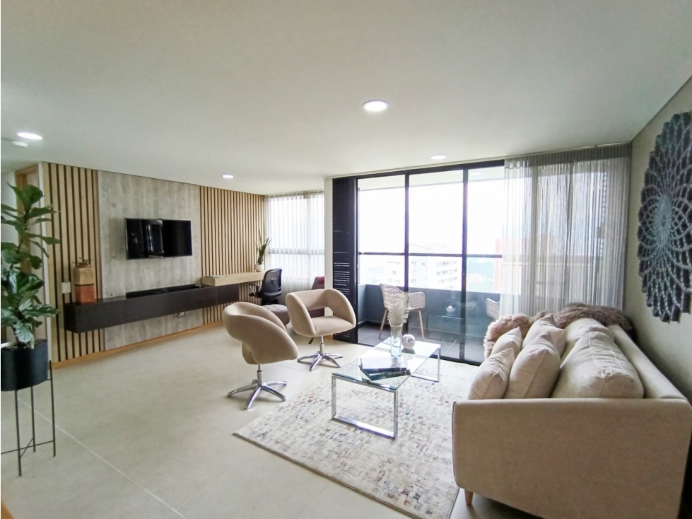 Apartamento para la venta en Poblado sector palmas — foto 2