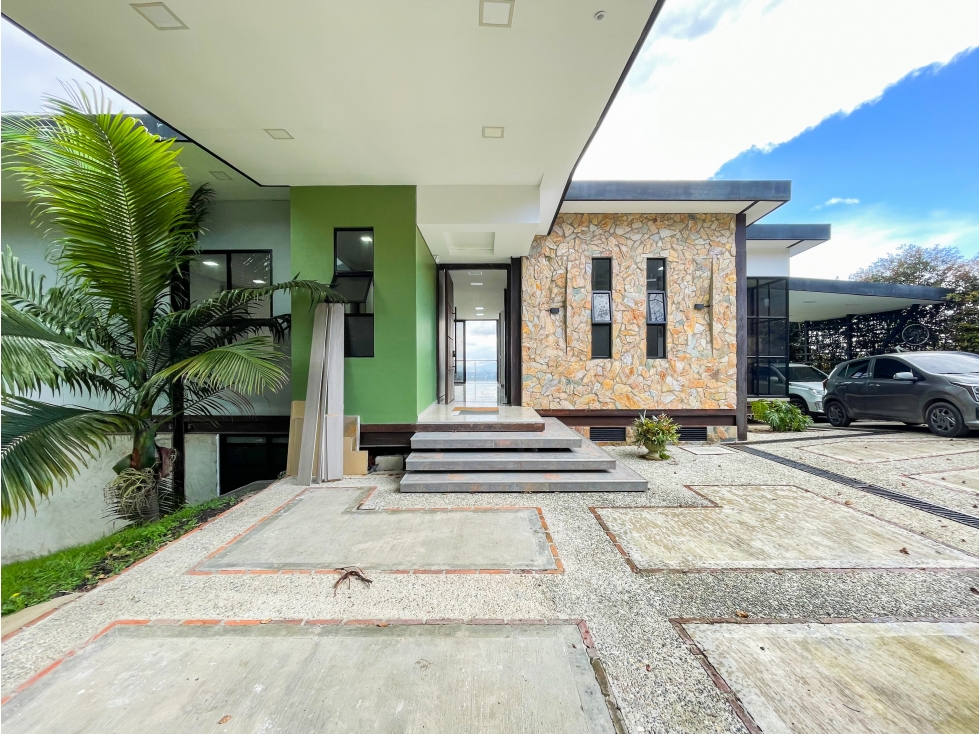 Casa campestre en el Carmen de Viboral vereda el Cerro — foto 2