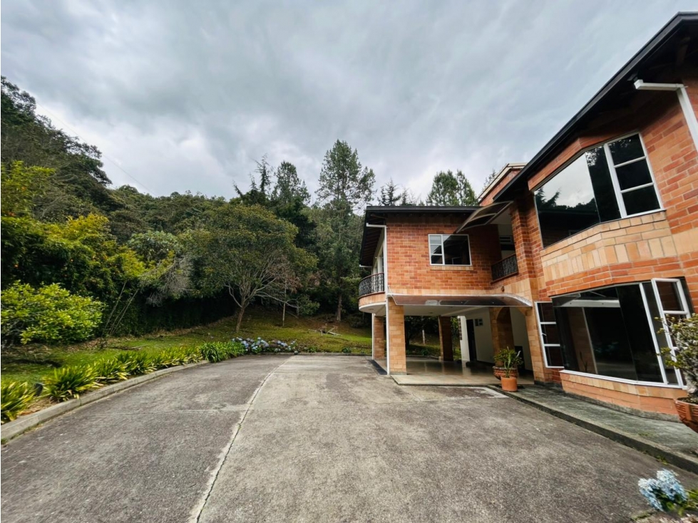 Casa Campestre en Arriendo, Loma del Escobero - Envigado — foto 4