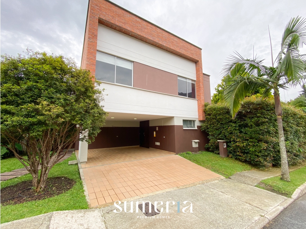 Casa para venta en Envigado sector la Mayoria