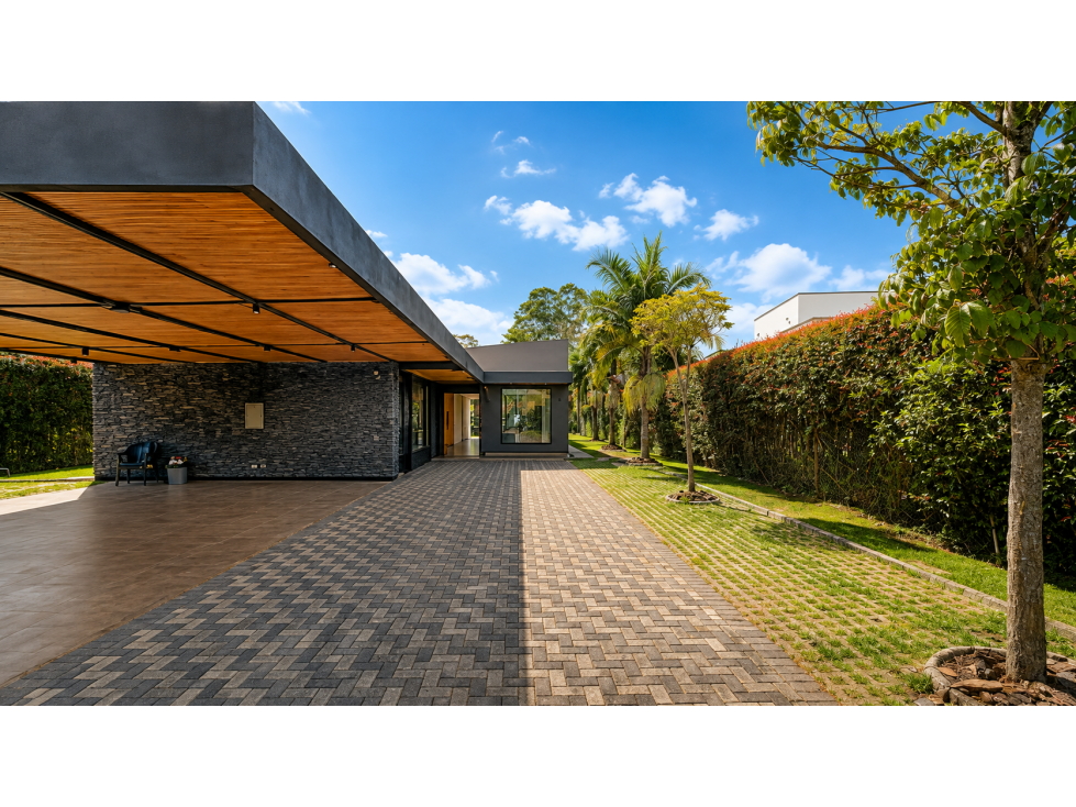 Casa para Arriendo y Venta en Llanogrande