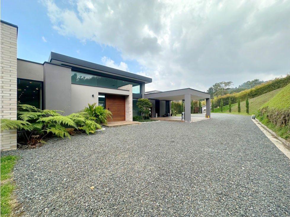 Casa en Venta y Arriendo Alto de Palmas km 19