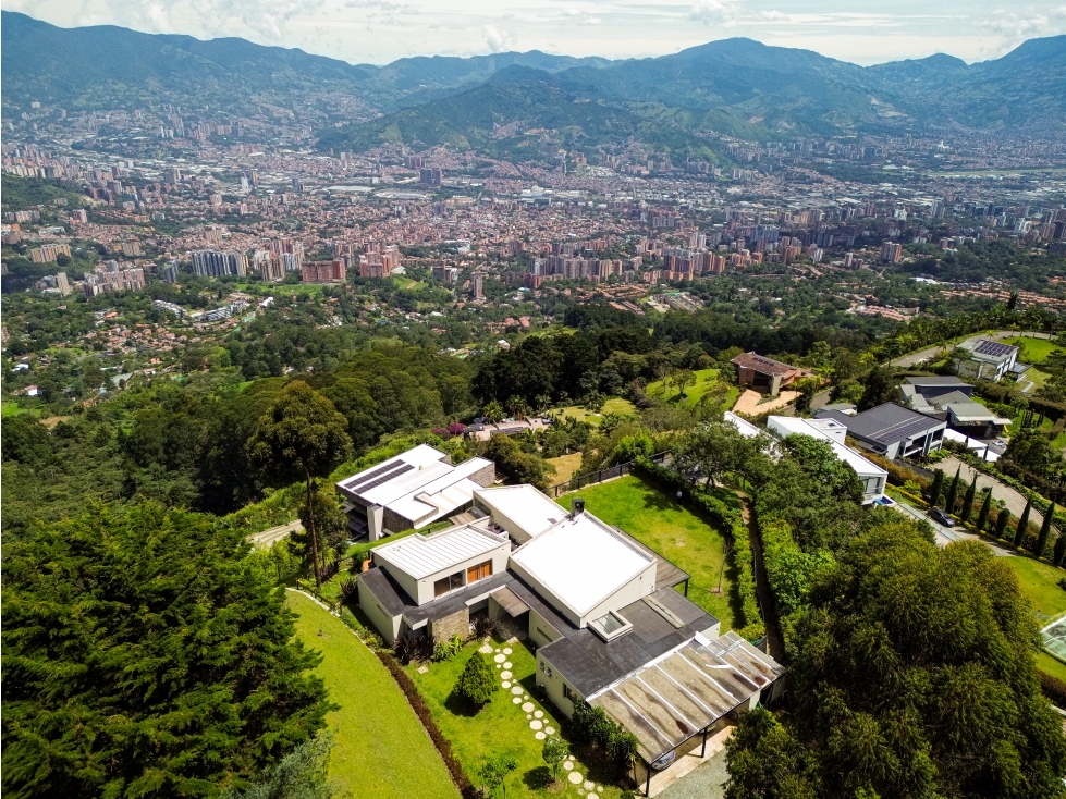 Casa para la venta y Arriendo en el alto de las Palmas — foto 2