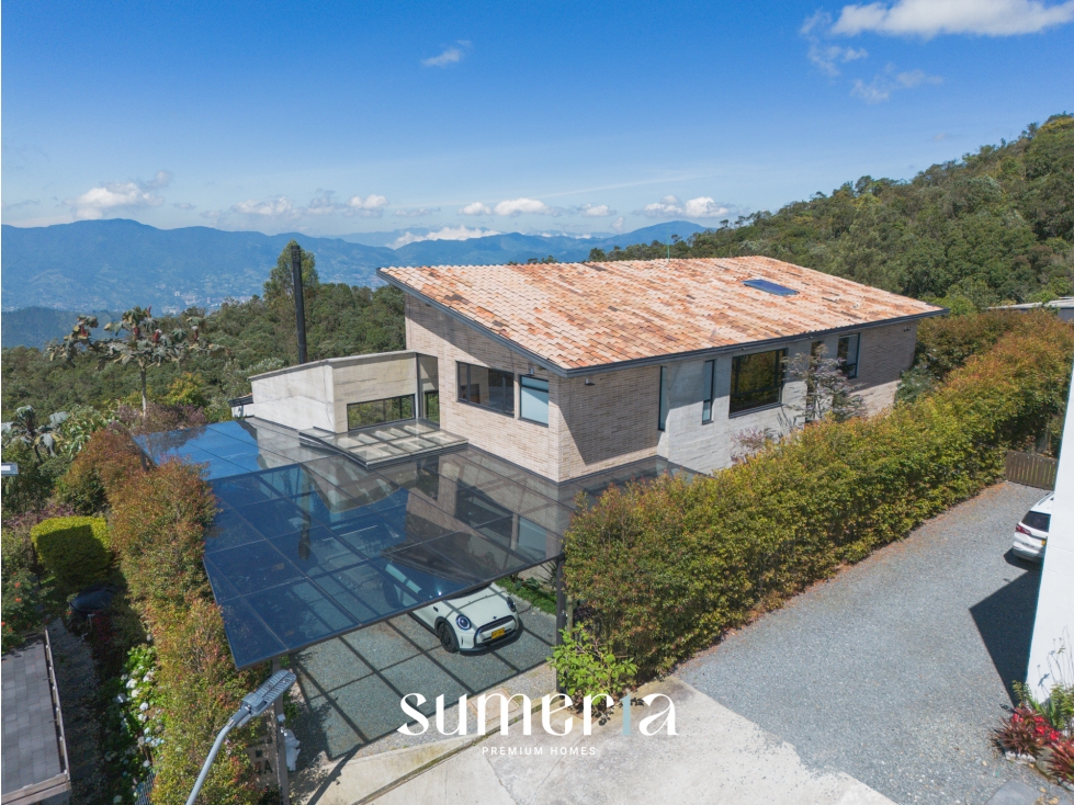 Casa campestre para la venta en parcelación loma del Escobero — foto 2