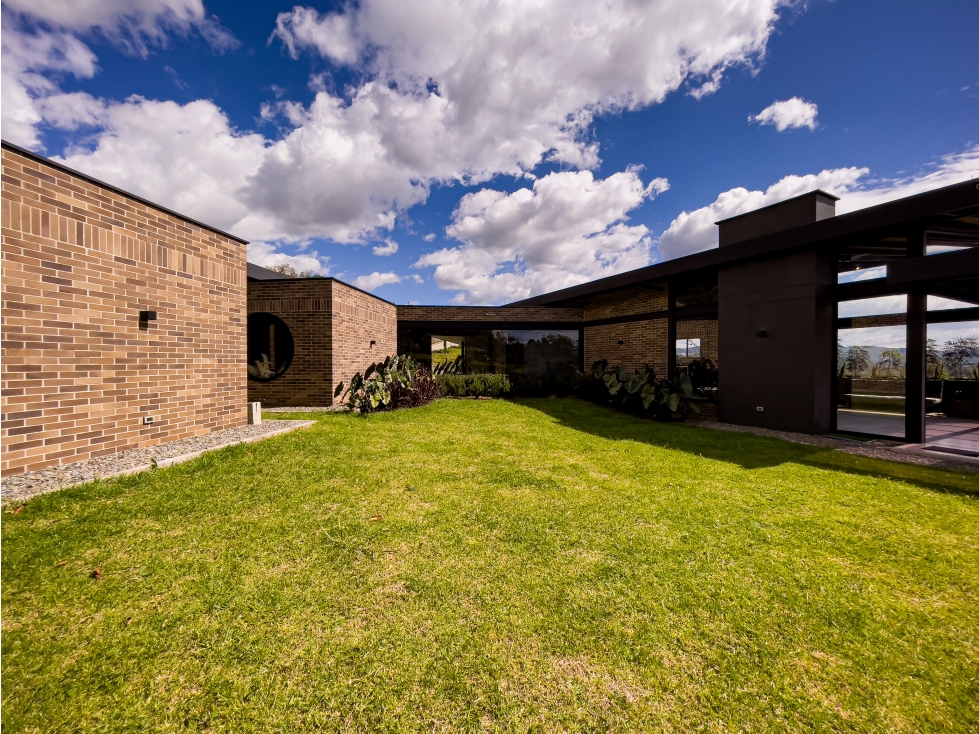 Casa moderna para arriendo y venta en la ceja Sector Yarumo — foto 4