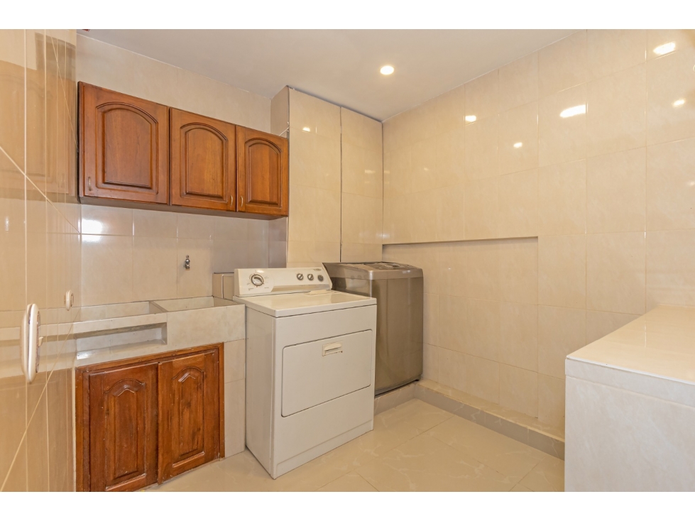 Casa de Lujo en Arriendo y Venta Sector Cola del Zorro - El Poblado — foto 5