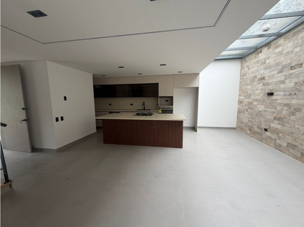Casa unifamiliar para la venta en unidad cerrada Llanogrande — foto 4
