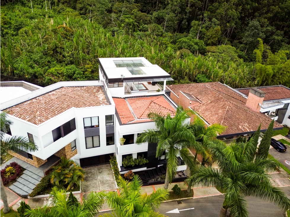 Casa de 3 niveles disponible para la venta y renta palmas — foto 5