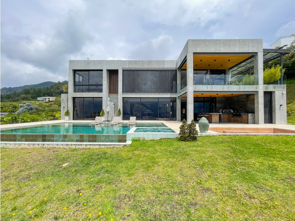 Casa de ensueño en el Alto de palmas con lujo y una gran vista