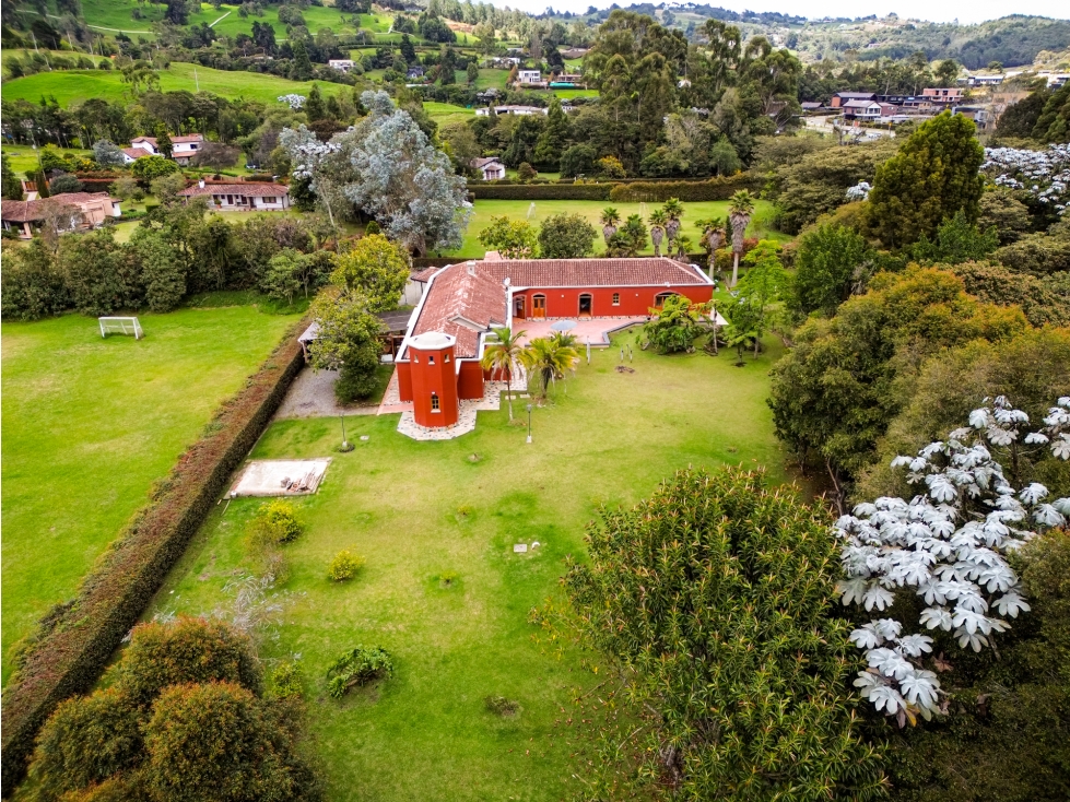 Casa campestre en Arriendo en el Alto de Palmas