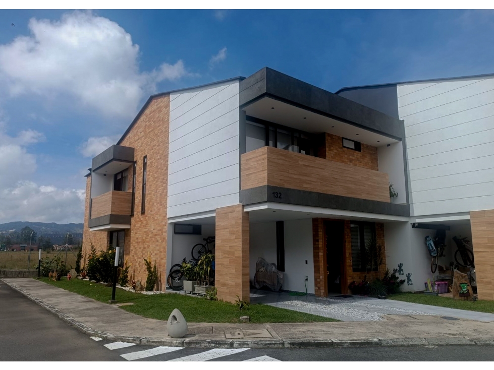 Casa en unidad cerrada para la venta en la Ceja — foto 3