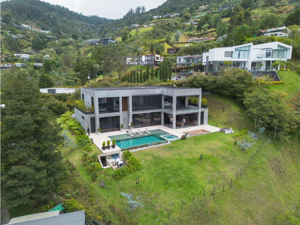 Casa de ensueño en el Alto de palmas con lujo y una gran vista — foto 3